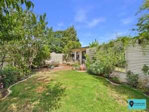 Garden - click for photo gallery